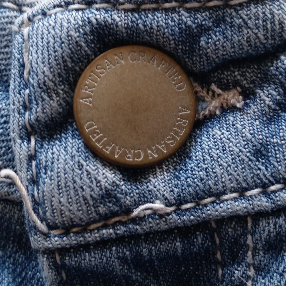 Artisan Crafted Distressed Denim Jeans Size 4 - Picture 6 of 7